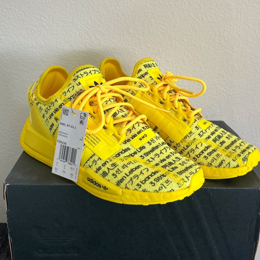 Adidas NMD R1.V2 J
